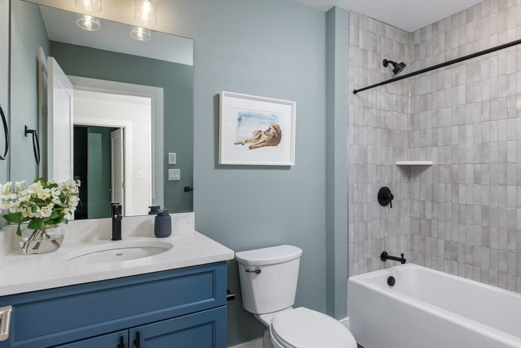 Condominium at 00 Oxbow Road # 1, Raynham MA 02767, photo 12 of 22