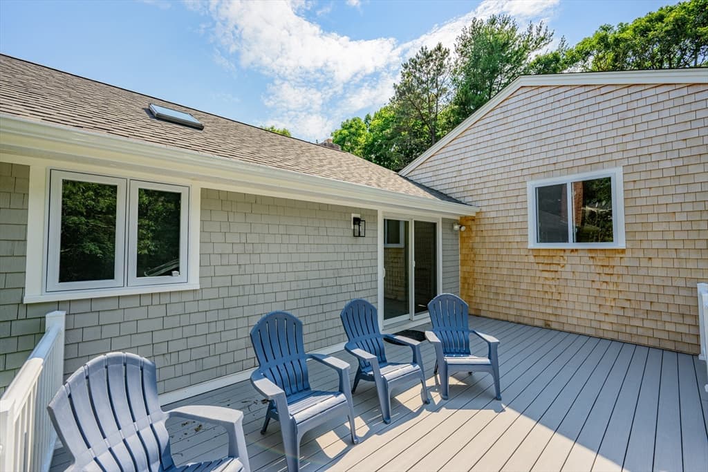 19 Wheelhouse Cir, Falmouth MA 02536 photo 6