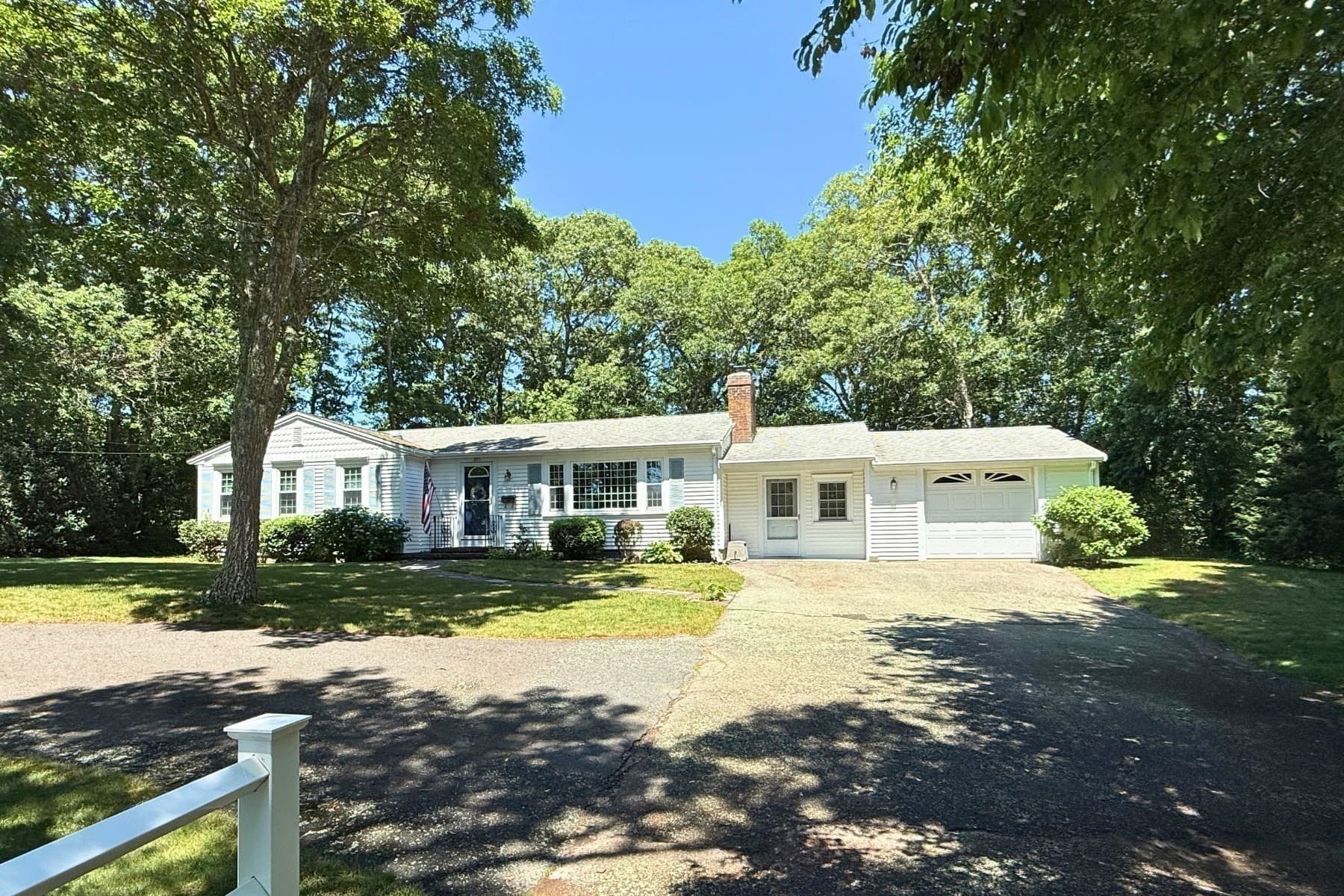 Single Family Residence at 205 Highbank Rd, Yarmouth MA 02664, photo 5 of 42