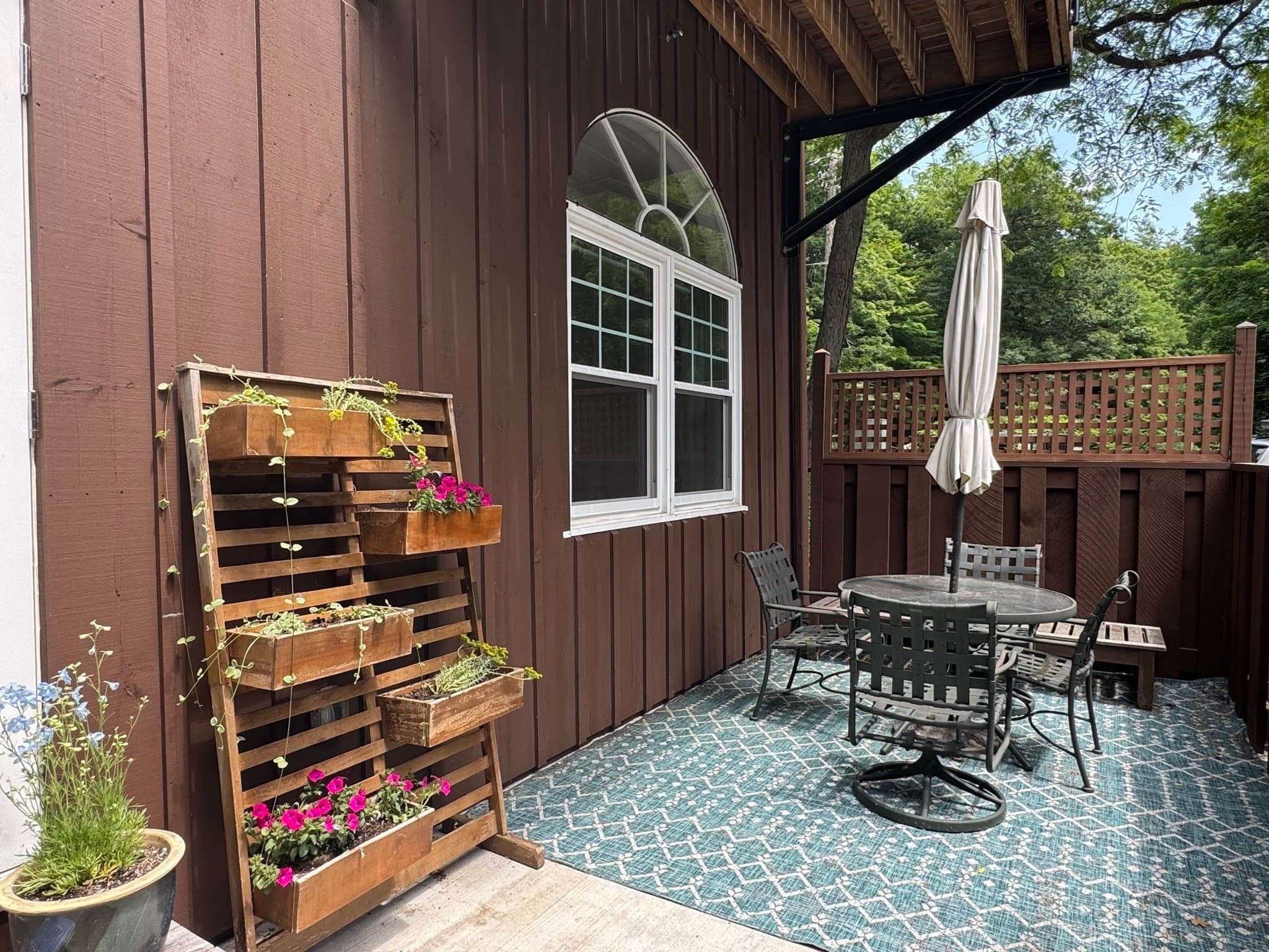 Condominium at 10 Deerfield Ave # 9, Shelburne MA 01370, Shelburne, photo 20 of 29