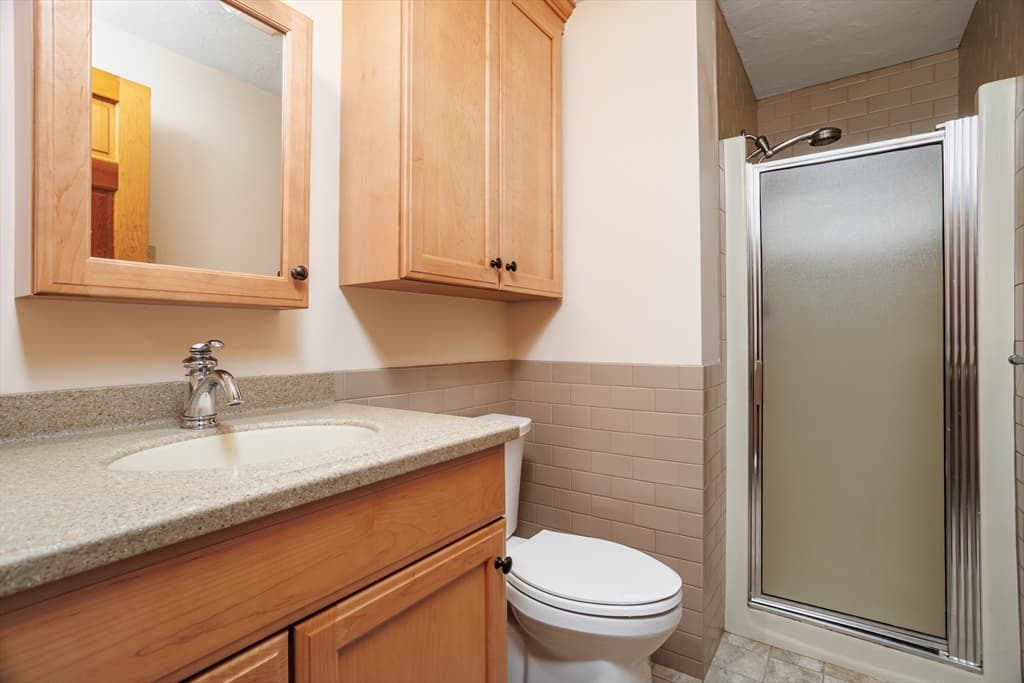 212 Ridgefield Cir # 212B, Clinton MA 01510 photo 23