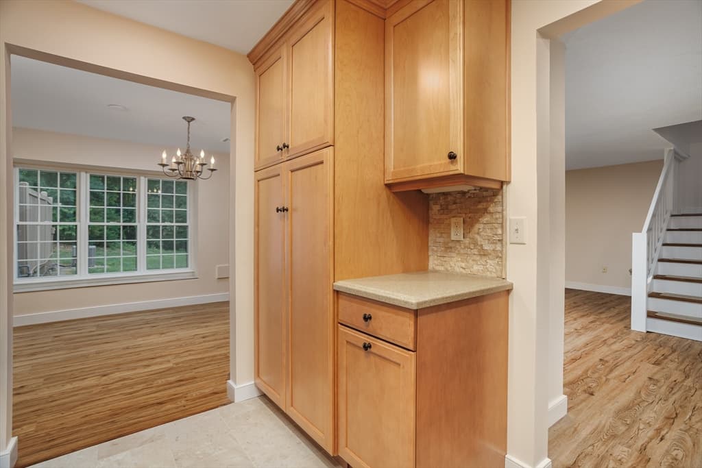 212 Ridgefield Cir # 212B, Clinton MA 01510 photo 6