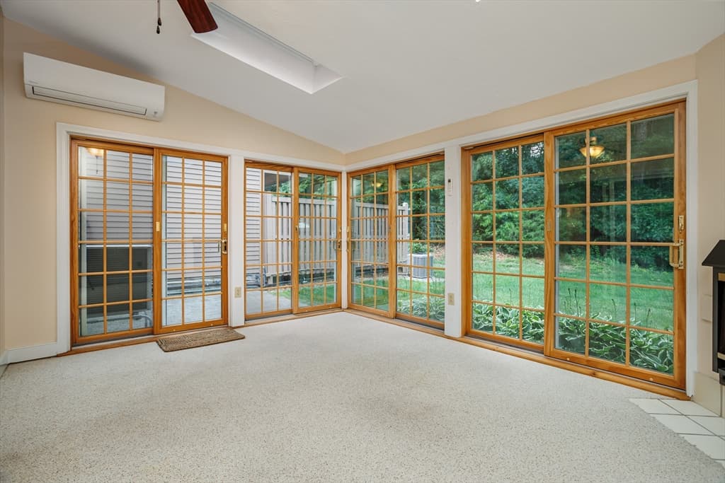 212 Ridgefield Cir # 212B, Clinton MA 01510 photo 16