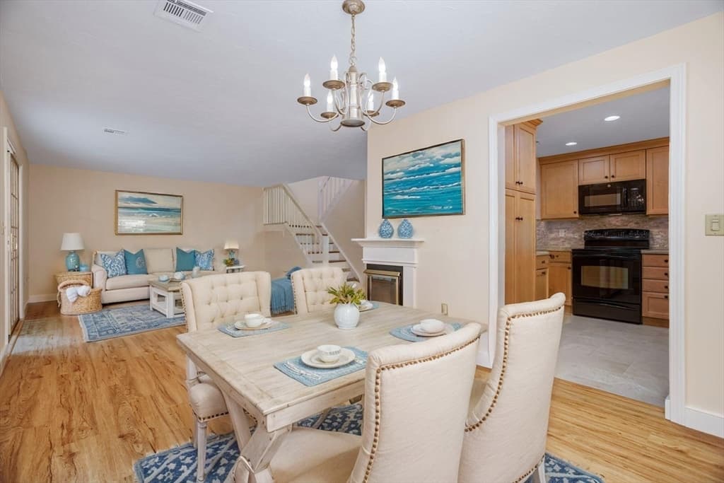 212 Ridgefield Cir # 212B, Clinton MA 01510 photo 9