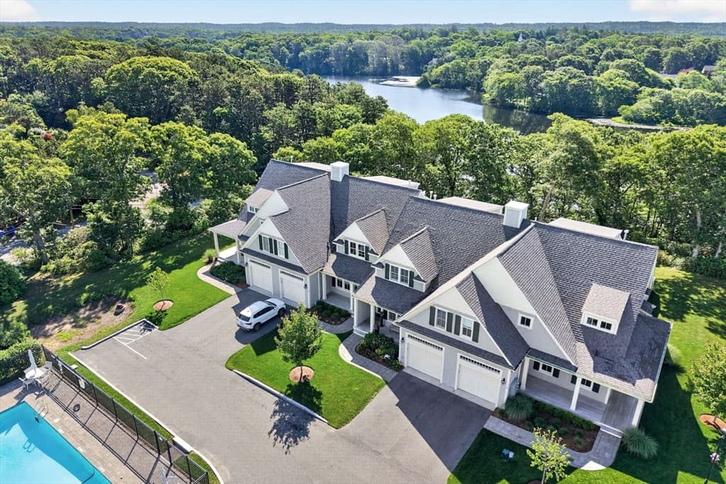1090 Shore Road # 13, Bourne MA 02559 photo 3
