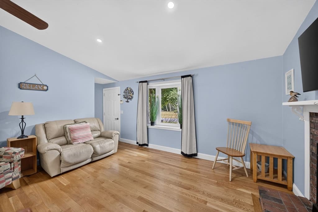 545 Lincoln Rd Ext, Barnstable MA 02601 photo 29