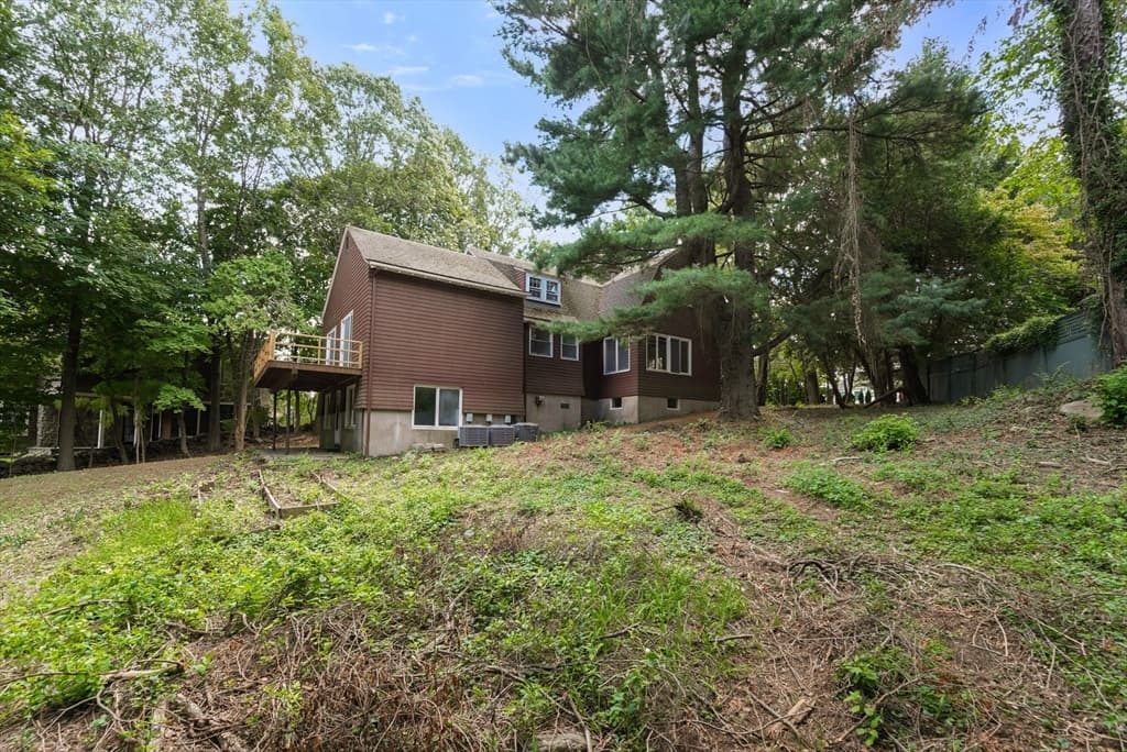 136 Dudley Rd, Newton MA 02459 photo 9