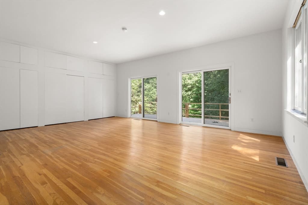 136 Dudley Rd, Newton MA 02459 photo 15