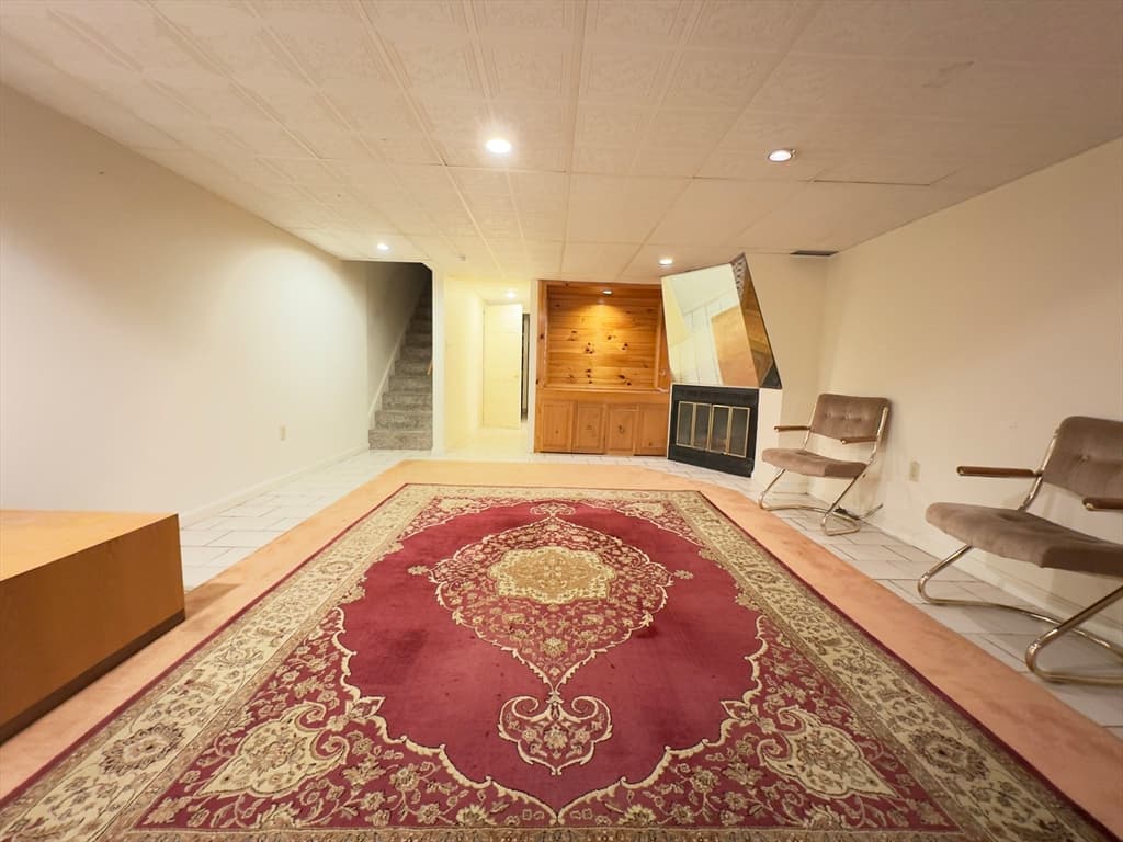 Condominium at 1 Boatswains Way # 10, Chelsea MA 02150, Chelsea, photo 20 of 28