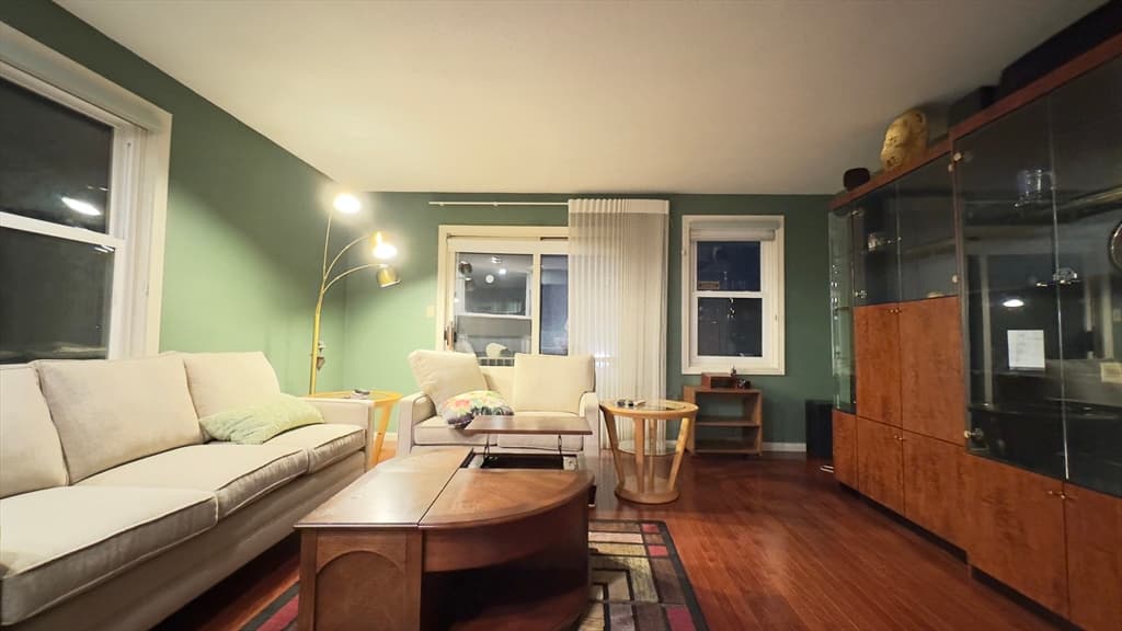 Condominium at 1 Boatswains Way # 10, Chelsea MA 02150, Chelsea, photo 11 of 28