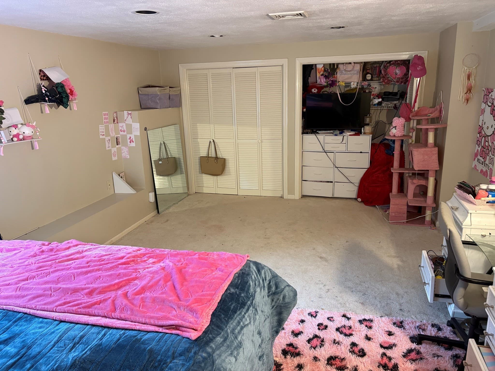 Condominium at 191 Brickett Hill Circle # 191, Haverhill MA 01830, photo 22 of 26