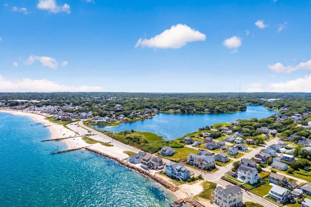 70 Menauhant, Falmouth MA 02536 photo 41