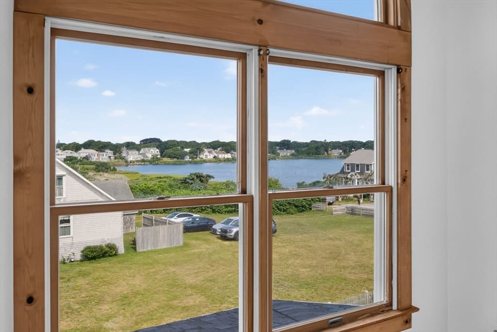 70 Menauhant, Falmouth MA 02536 photo 31