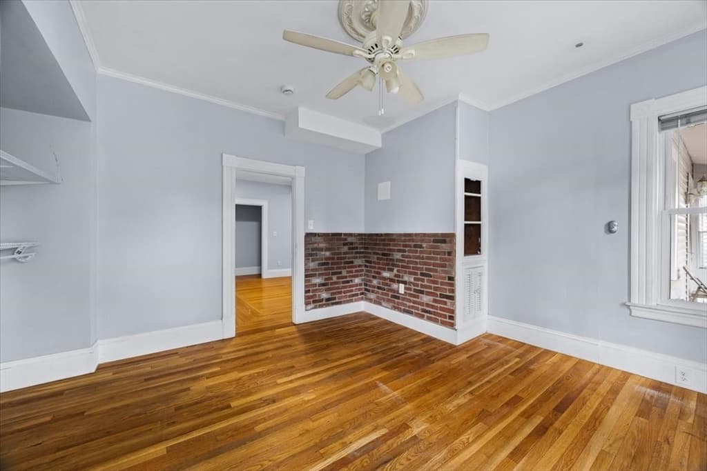 Single Family Residence at 229 W Chestnut St, Brockton MA 02301, photo 14 of 37