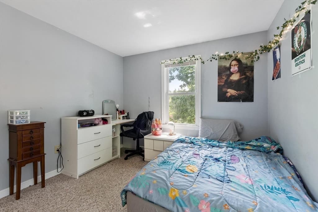 Single Family Residence at 10 Birch Ave, Holden MA 01520, Holden, photo 30 of 42