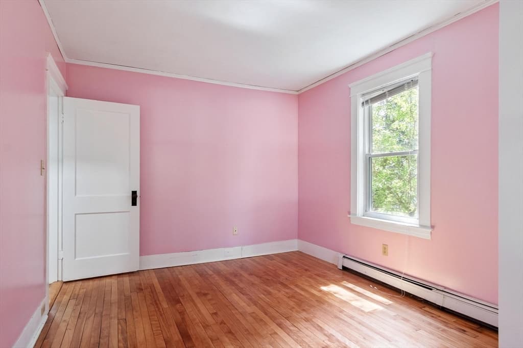 Single Family Residence at 10 Birch Ave, Holden MA 01520, Holden, photo 18 of 42
