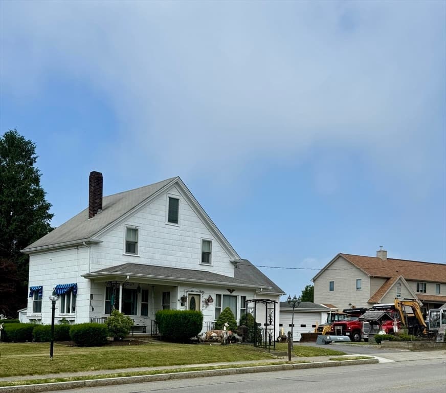 318 Alden Rd, Fairhaven MA 02719 photo 6