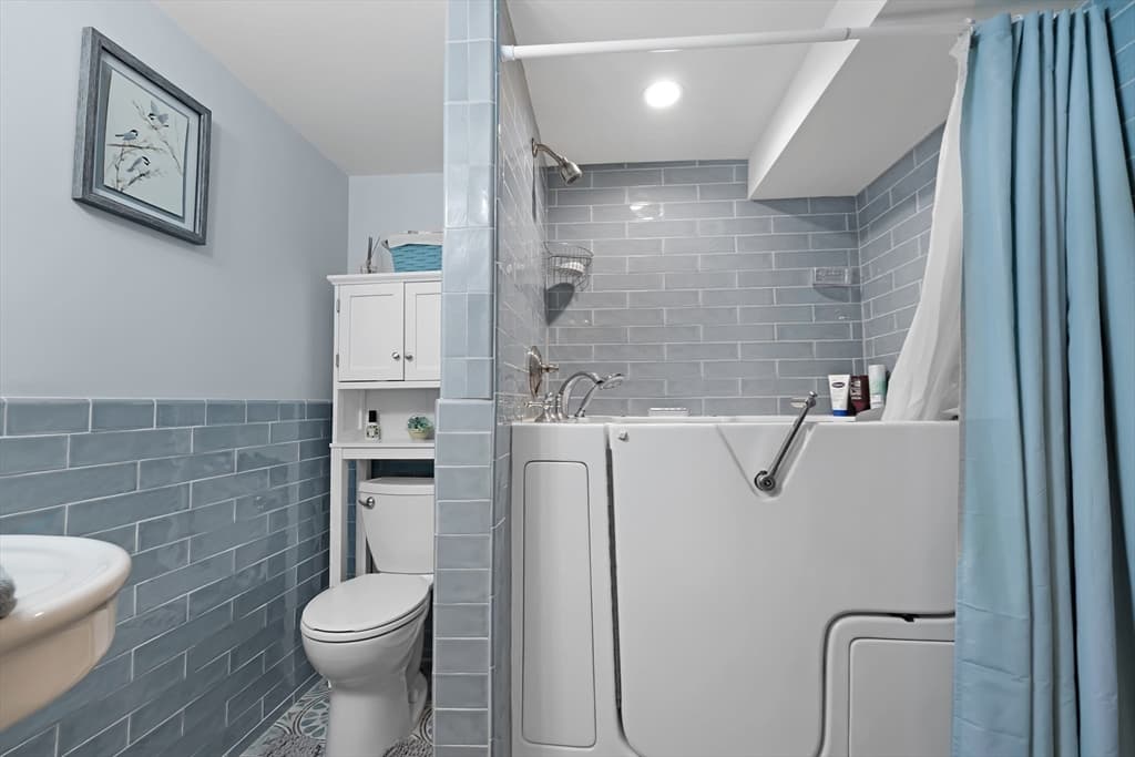 1 Katies Way, Sandwich MA 02537 photo 41