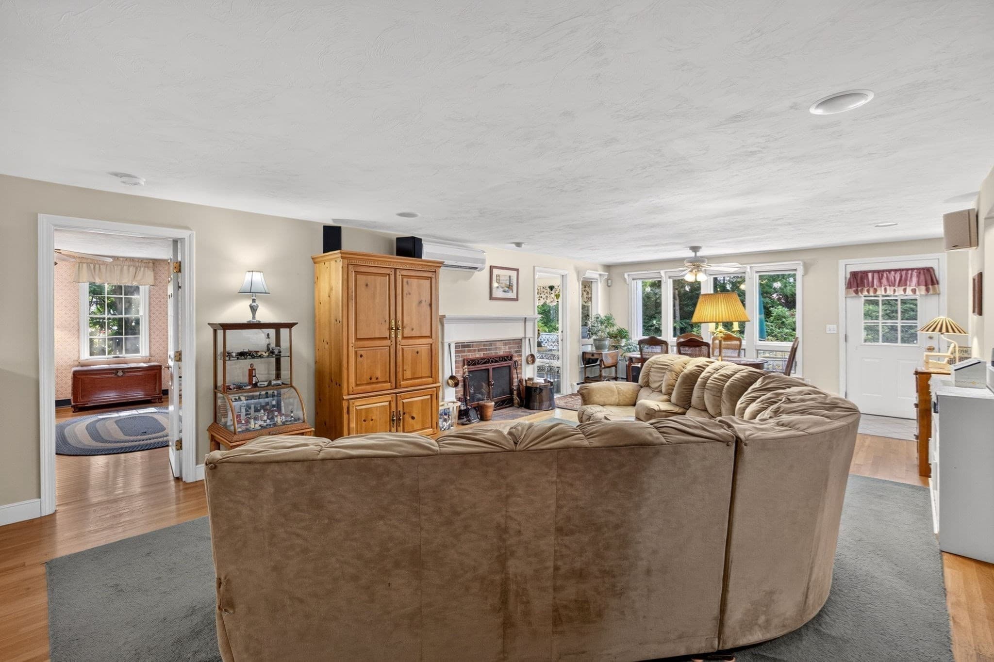Single Family Residence at 442 Flint St, Barnstable MA 02648, photo 13 of 41
