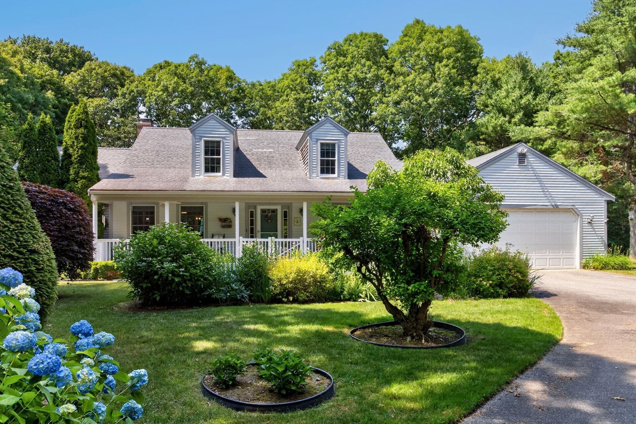 442 Flint St, Barnstable MA 02648