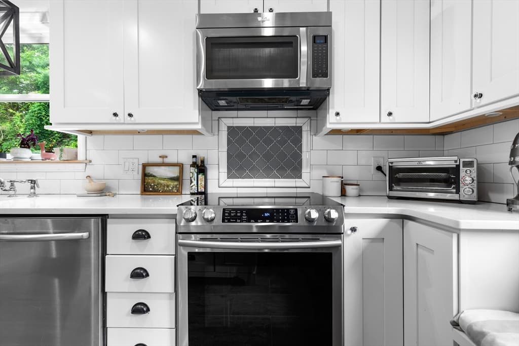 24 Moon Compass Ln, Sandwich MA 02563 photo 14