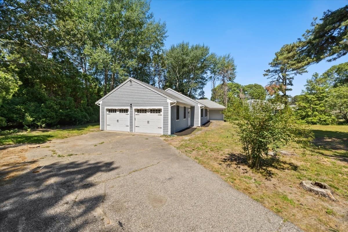 Single Family Residence at 33 Runestone Rd, Yarmouth MA 02664, photo 34 of 41