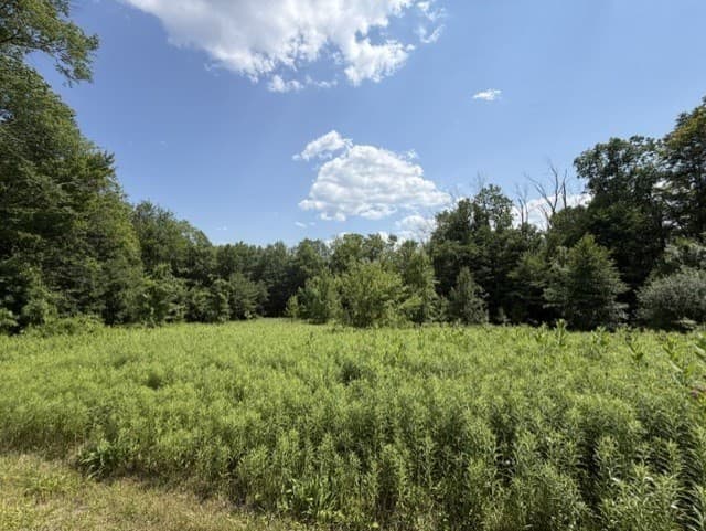 26 Deer Run, Becket MA 01223
