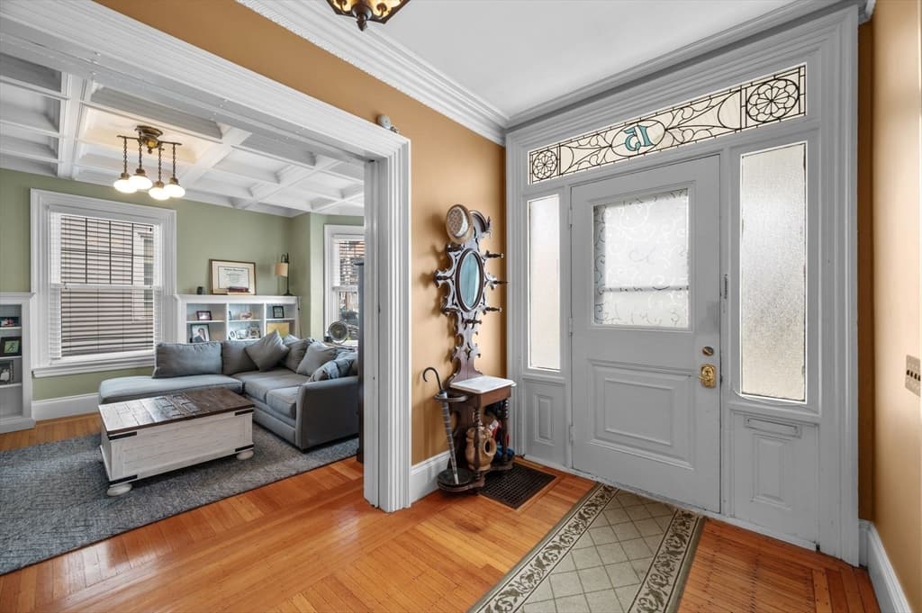 15 Grosvenor Park, Lynn MA 01902 photo 5