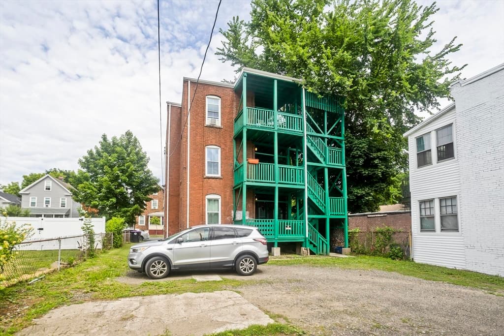 56 Pine St., Holyoke MA 01040 photo 3