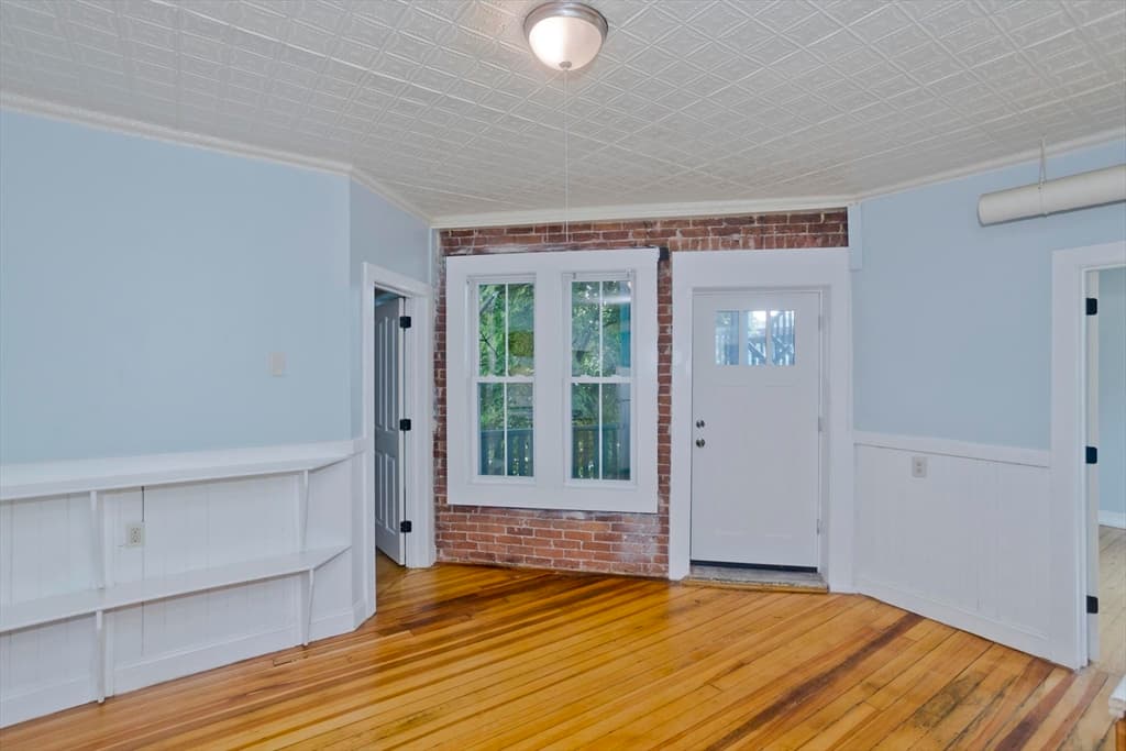 56 Pine St., Holyoke MA 01040 photo 11
