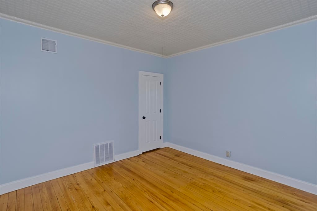 56 Pine St., Holyoke MA 01040 photo 21