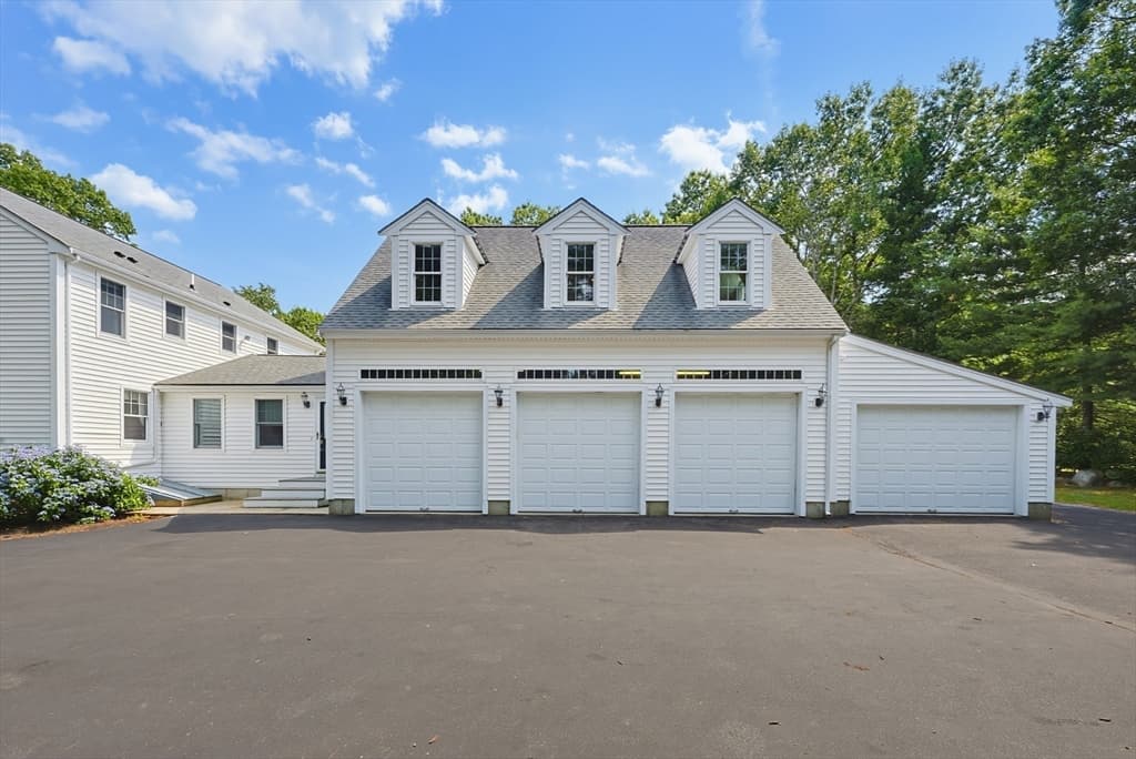 9 Northville Ave, East Bridgewater MA 02333 photo 7