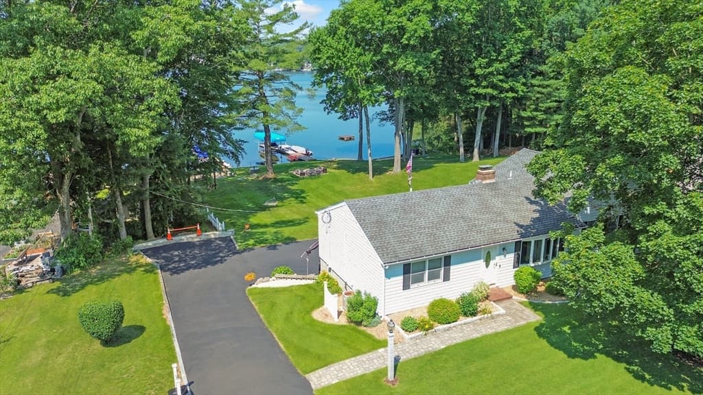 Single Family Residence at 34 Macarthur Dr, Millbury MA 01527, Millbury, photo 2 of 42