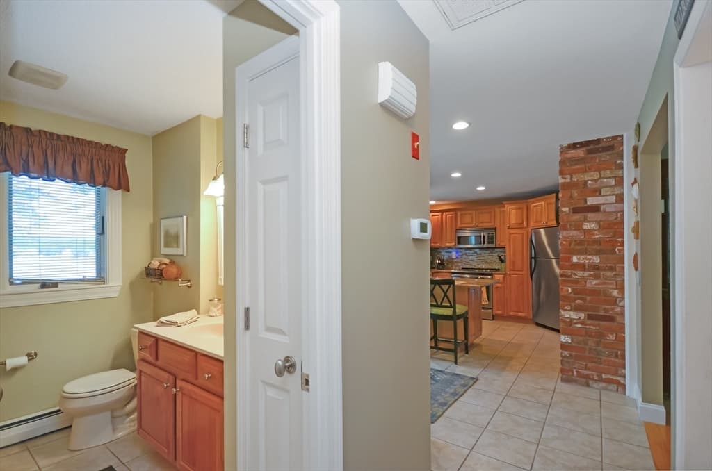Single Family Residence at 34 Macarthur Dr, Millbury MA 01527, Millbury, photo 26 of 42