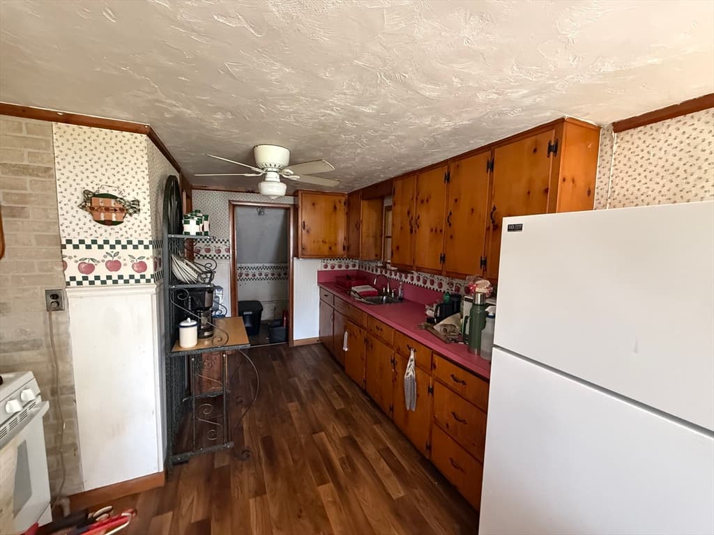 19 Greenville St, Spencer MA 01562 photo 30