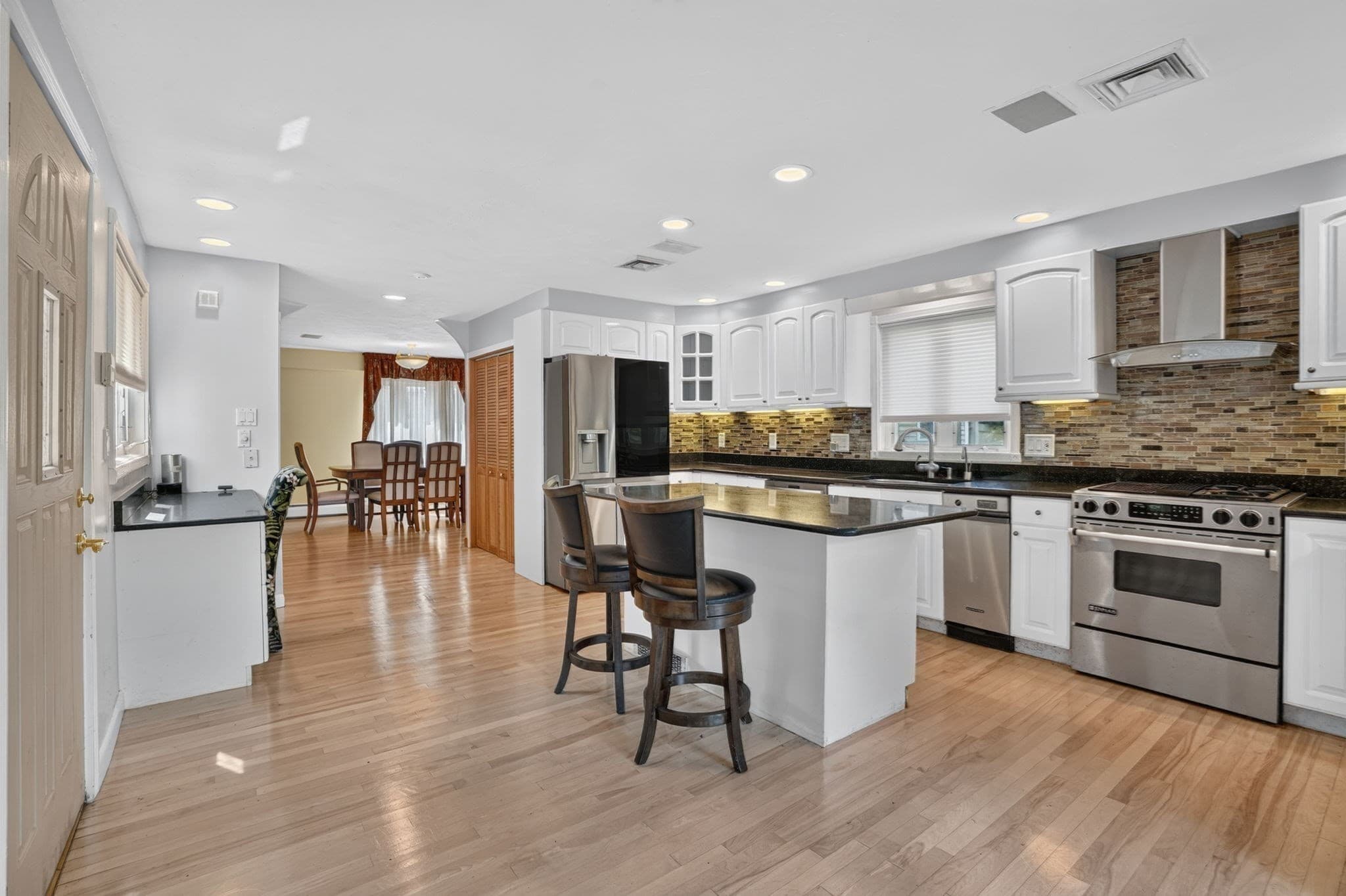 Single Family Residence at 115 Pond St, Avon MA 02322, photo 5 of 42
