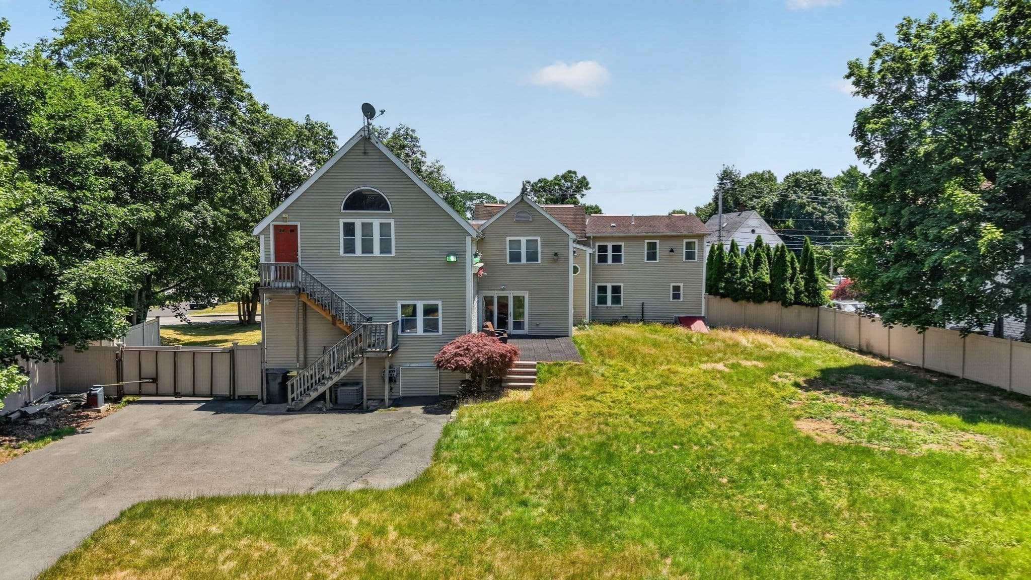 Single Family Residence at 115 Pond St, Avon MA 02322, photo 38 of 42