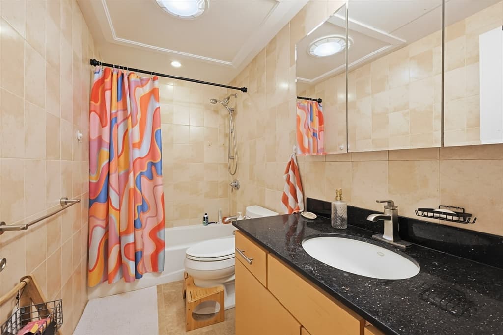 Condominium at 42 Beach St # 6B, Boston MA 02111, Boston, photo 10 of 18