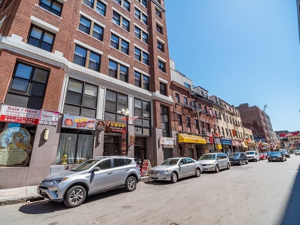 Condominium at 42 Beach St # 6B, Boston MA 02111, Boston, photo 15 of 18