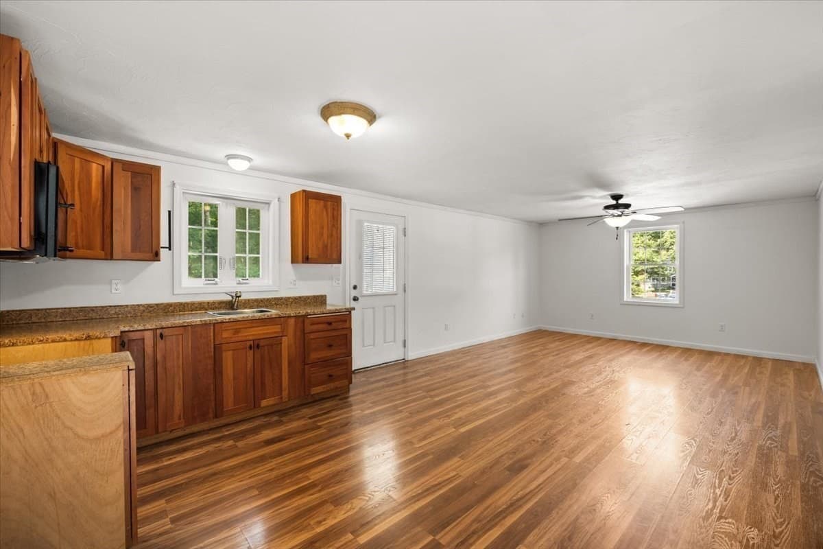 Single Family Residence at 20 Worcester Street, Taunton MA 02780, photo 27 of 42