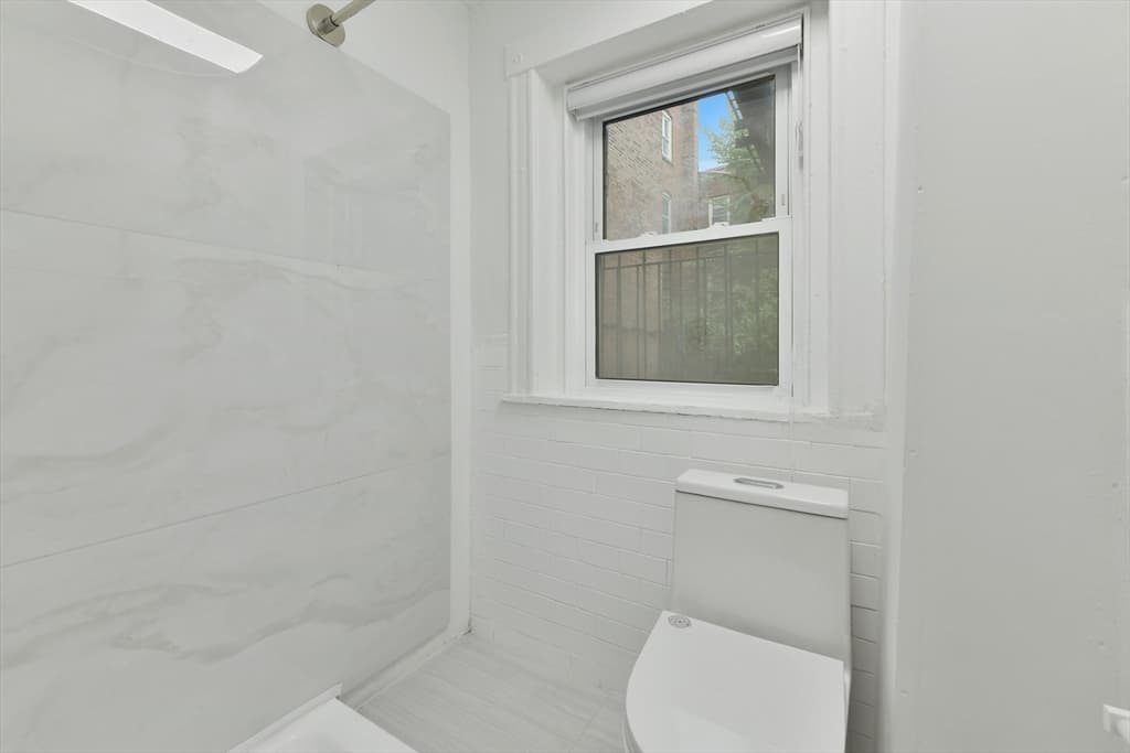 4 Family - 4 Units Up/Down at 144 Salem St, Boston MA 02113, Boston, photo 10 of 25