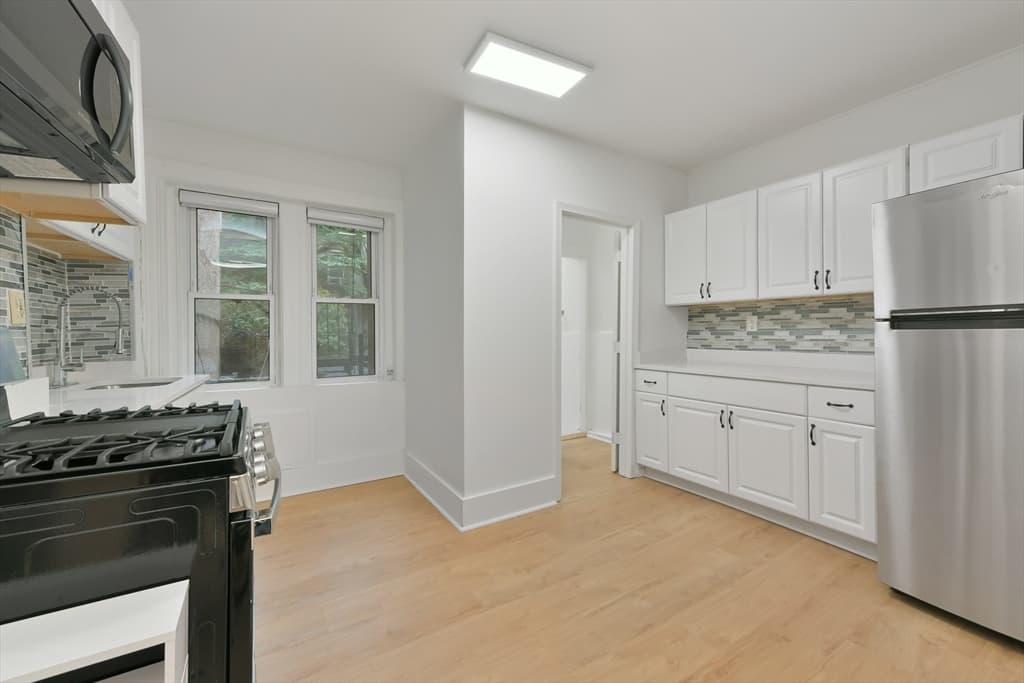 4 Family - 4 Units Up/Down at 144 Salem St, Boston MA 02113, Boston, photo 11 of 25
