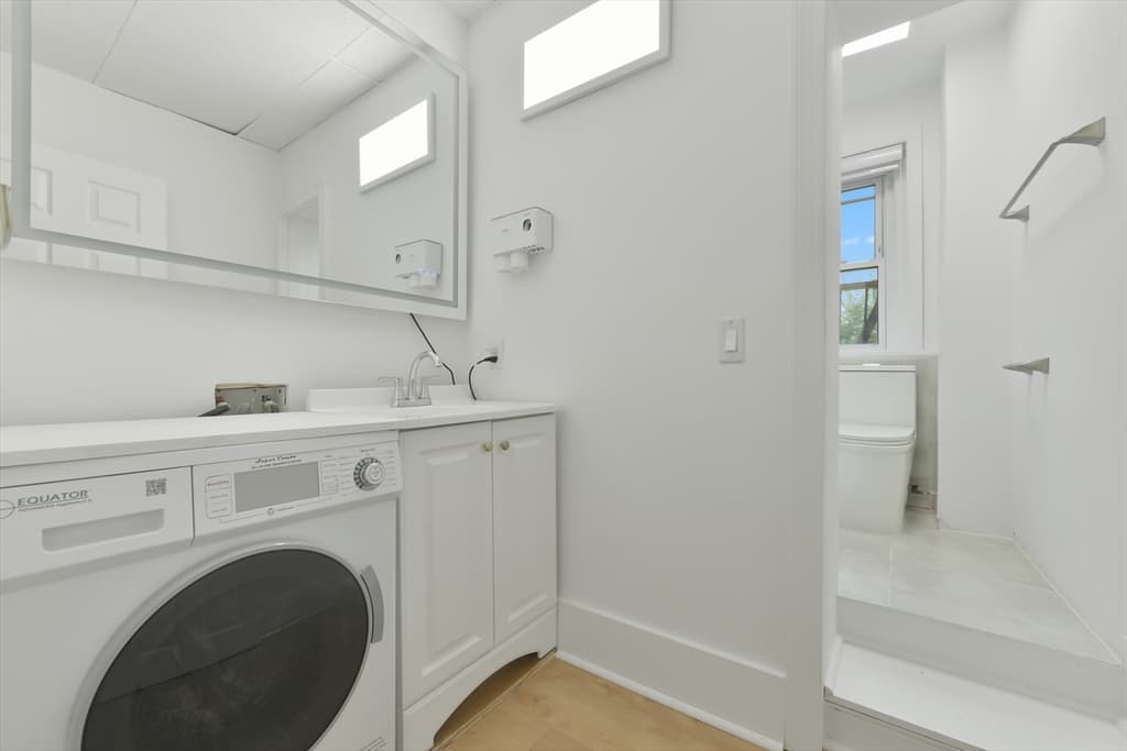 4 Family - 4 Units Up/Down at 144 Salem St, Boston MA 02113, Boston, photo 19 of 25