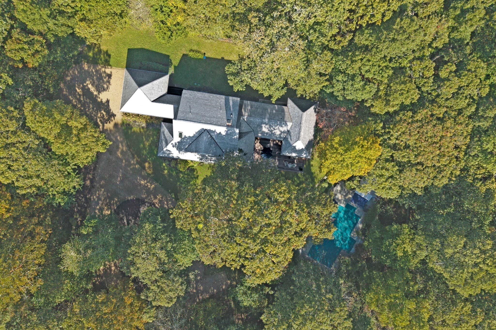 64 Christiantown, West Tisbury MA 02575