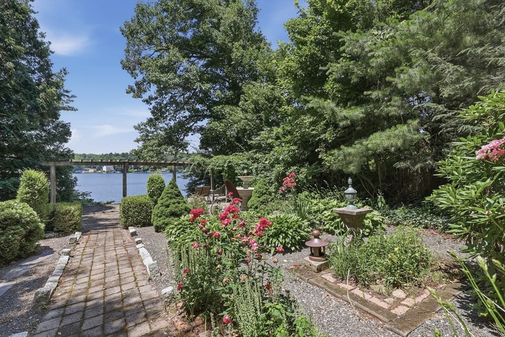 83 Sunset Drive, Charlton MA 01507 photo 36