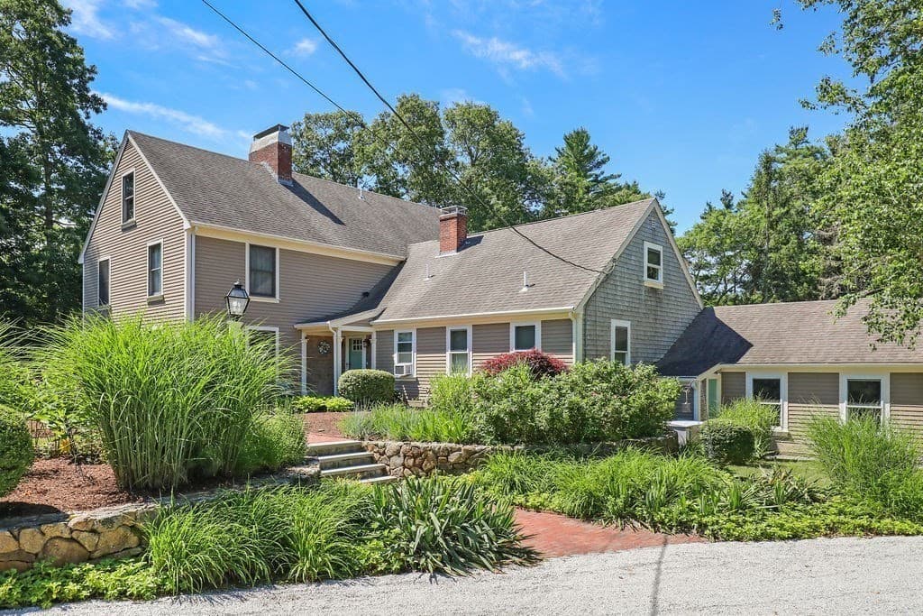 128 Converse Rd, Marion MA 02738