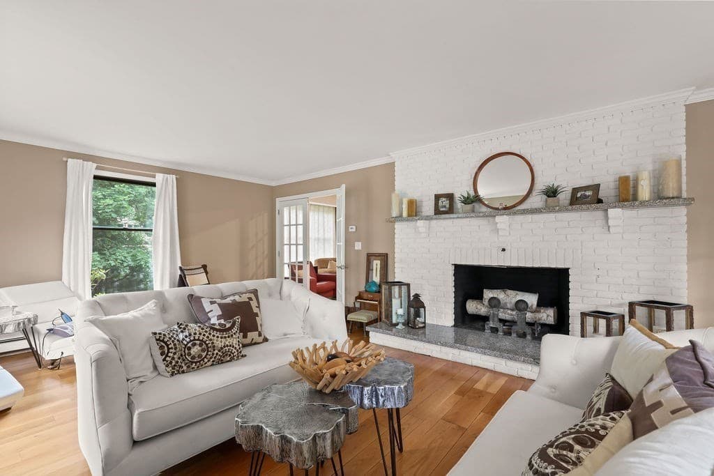 Single Family Residence at 128 Converse Rd, Marion MA 02738, Marion, photo 4 of 42