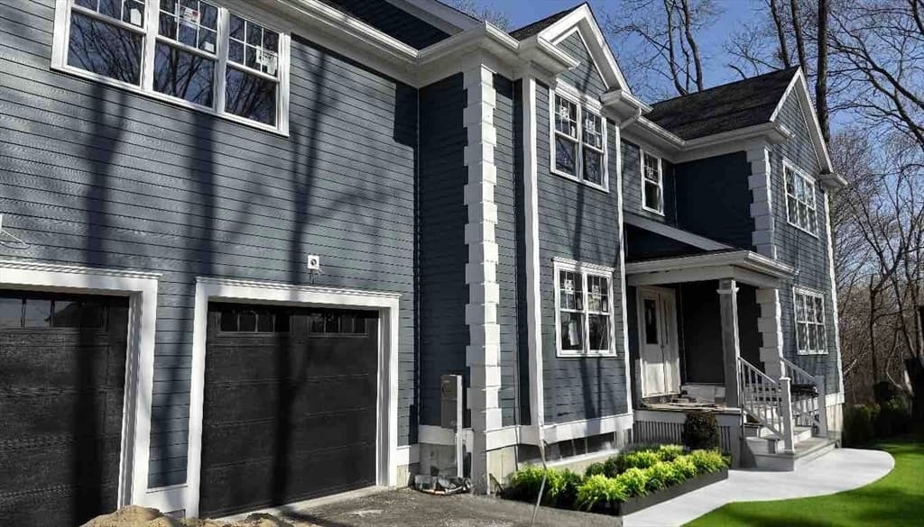 53 Beechwood St, Cohasset MA 02025