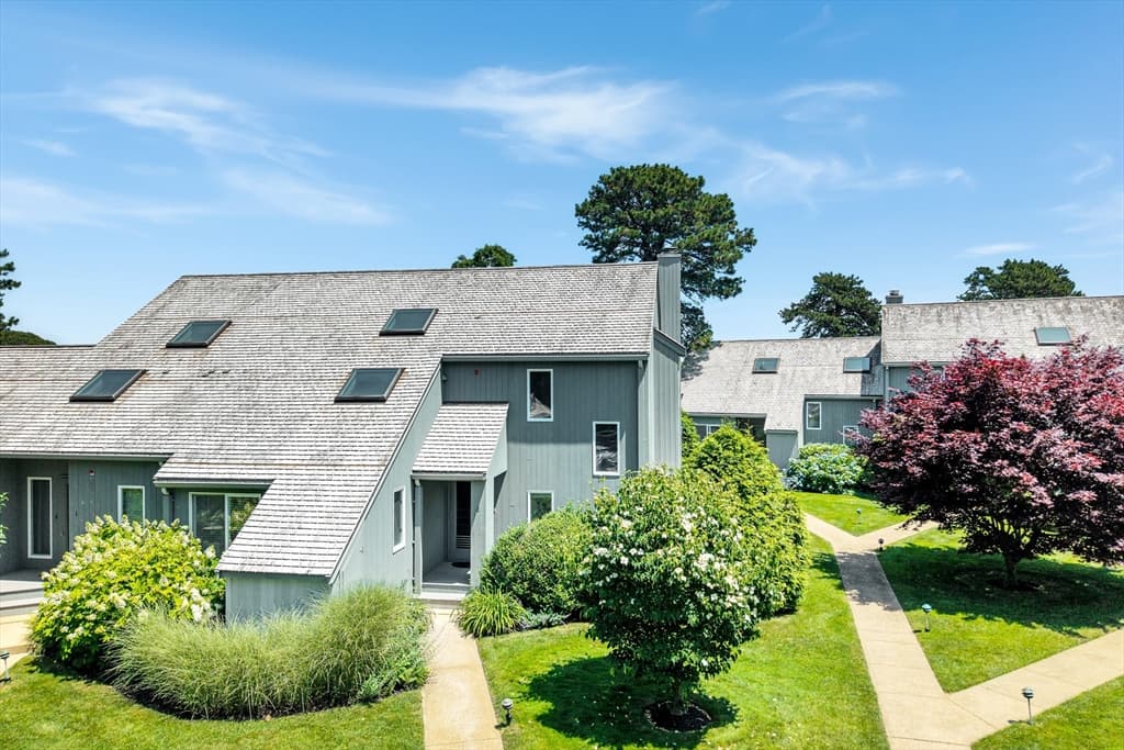 40 Hidden Cove Road Unit 2 # 2, Oak Bluffs MA 02557 photo 2