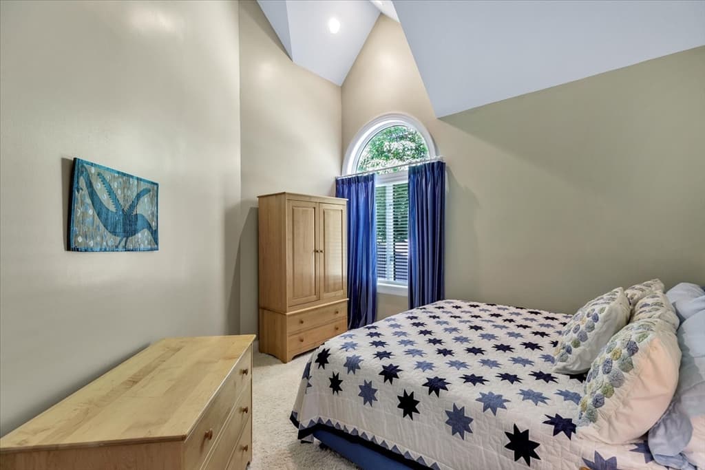 100 The Paddock Cir, Mashpee MA 02649 photo 17